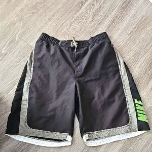 Nike Black & Green Swim Shorts. Mens sz Large. Swimtrunks